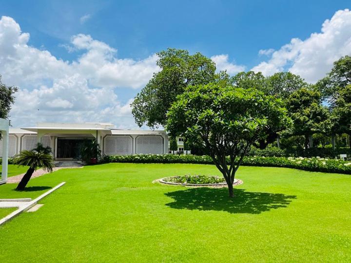 Hotel Chandela Khajurāho Esterno foto